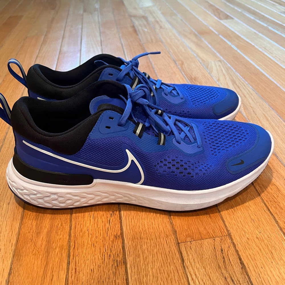 Nike React Size 12 - image 1